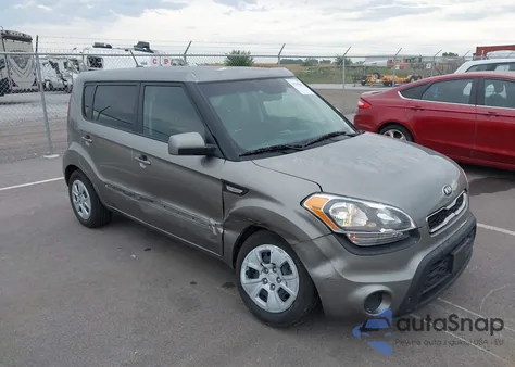 2013 Kia Soul из США, поврежденный, VIN KNDJT2A50D7623682